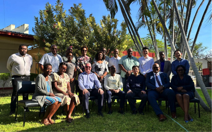 大满贯PG资源拜会纳米比亚政府四部门及楚梅布市领导