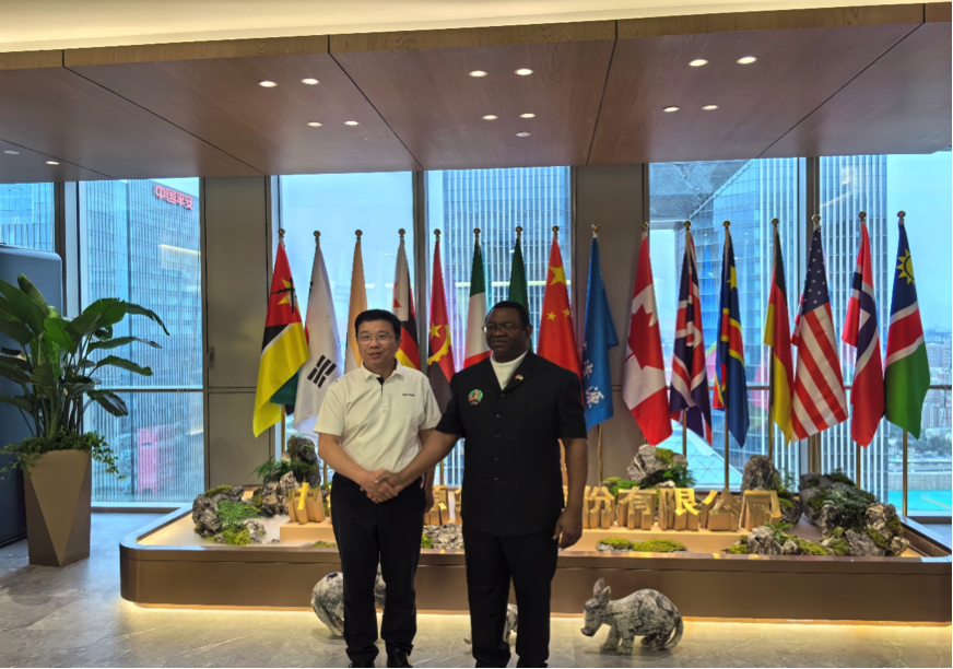 赞比亚驻华大使到访大满贯PG资源集团总部